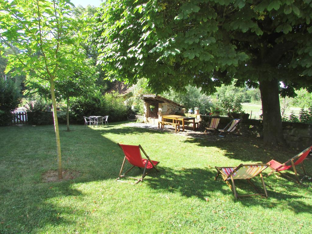 Ecuries De Saint Maurice- Maison D'Hotes De Gondou Lacapelle-Marival Esterno foto