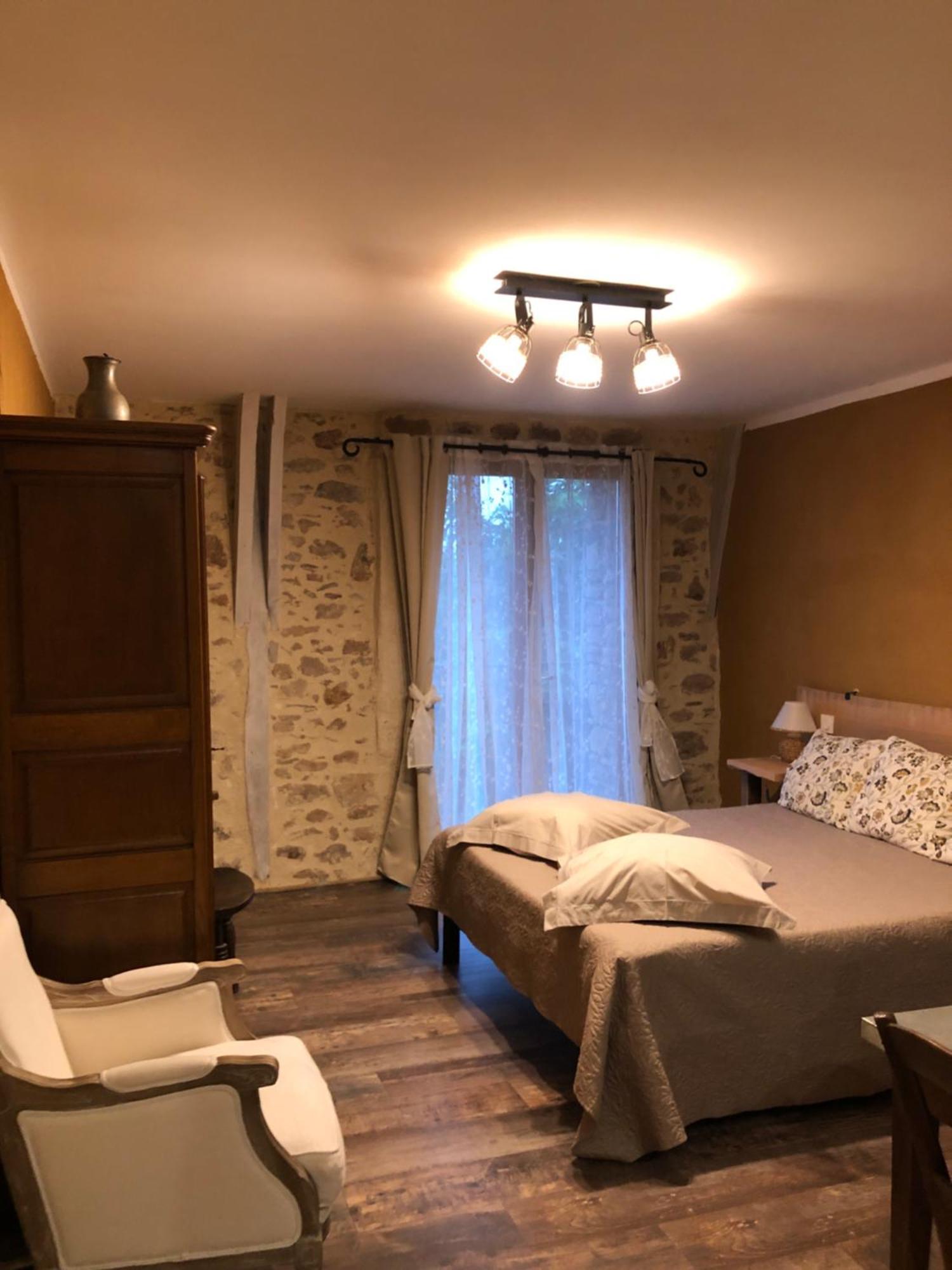 Ecuries De Saint Maurice- Maison D'Hotes De Gondou Lacapelle-Marival Esterno foto