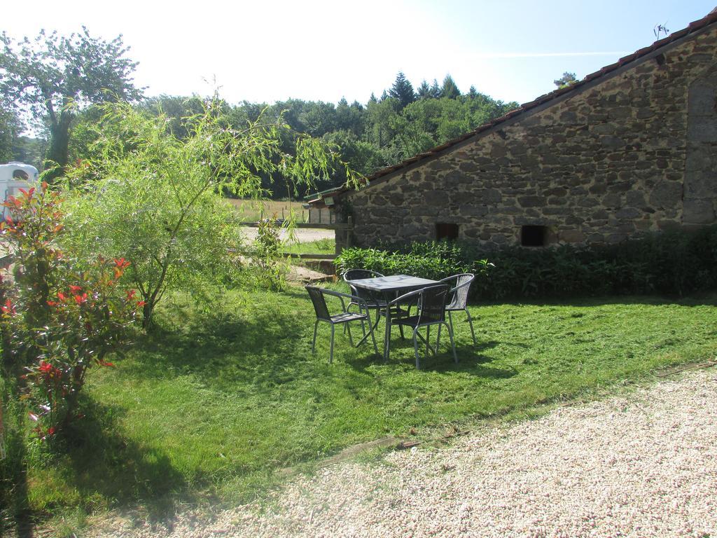 Ecuries De Saint Maurice- Maison D'Hotes De Gondou Lacapelle-Marival Esterno foto